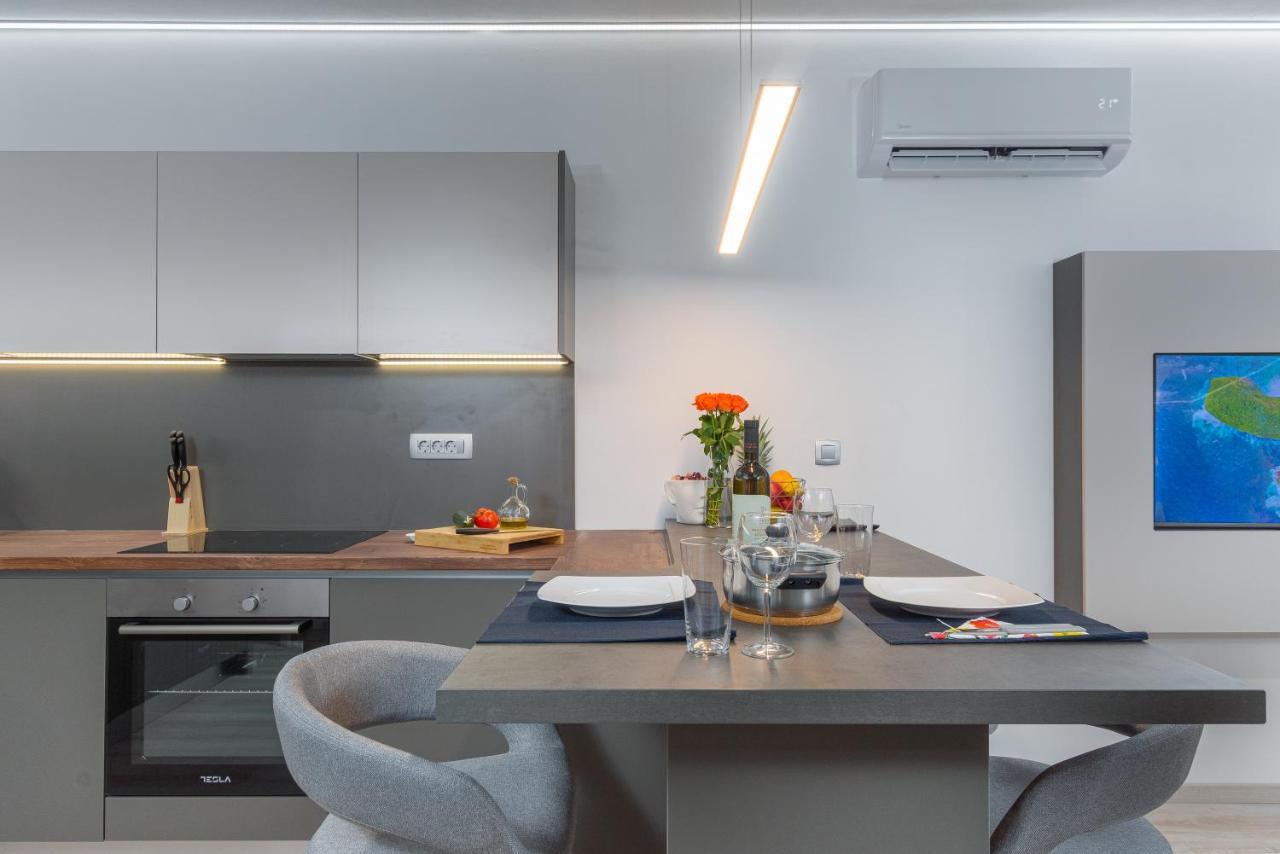 Apartment Ena Near Pula Amphitheater 외부 사진