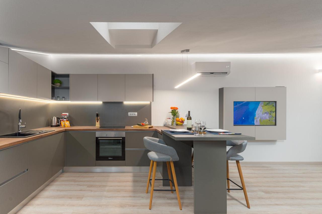Apartment Ena Near Pula Amphitheater 외부 사진