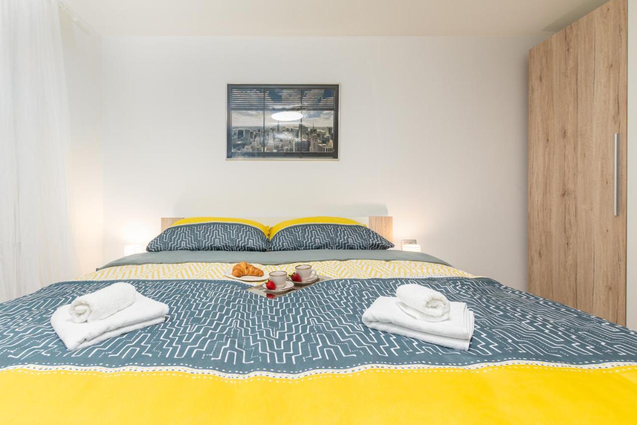 Apartment Ena Near Pula Amphitheater 외부 사진
