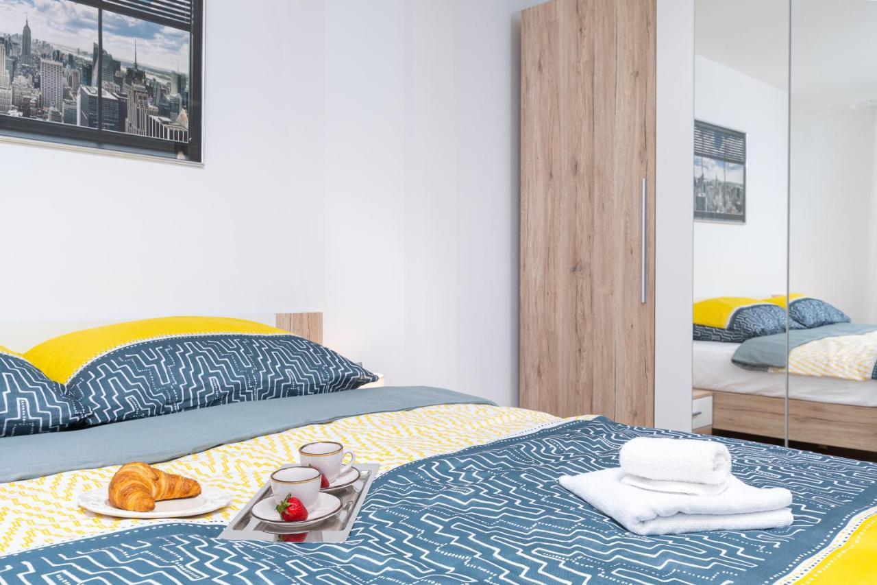 Apartment Ena Near Pula Amphitheater 외부 사진